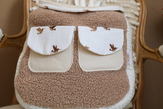 En Stock ◉ - Sac à Dos Enfant Fait Main – Beige, Danse des Colibris - Garçon